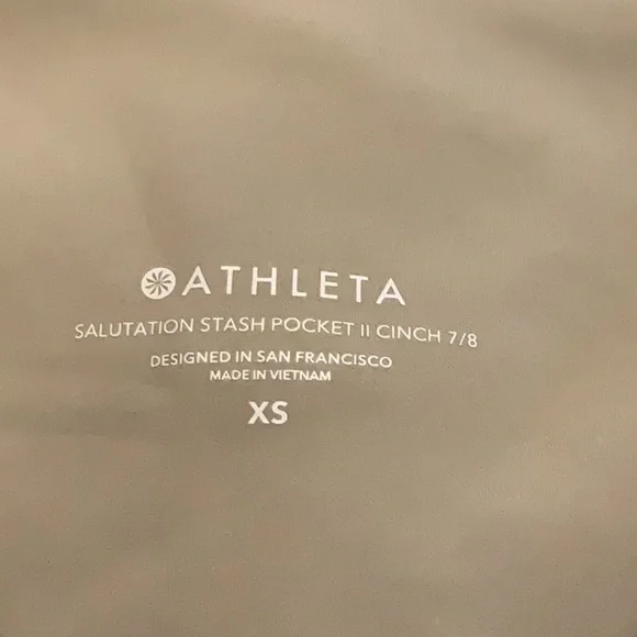 Athleta Salutation Stash Pocket I| Cinch 7/8 Sage Green - Picture 11 of 11